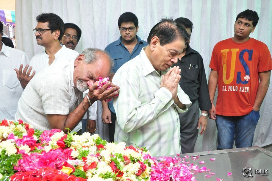 Celebrities-Pay-Homage-To-Edida-Nageswara-Rao